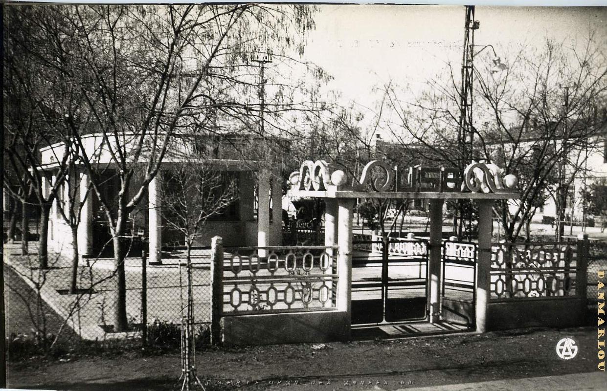 Burdeau 502- boulodrome COLLECTION DES AMIS DE ND DE SANTA CRUZ.jpg